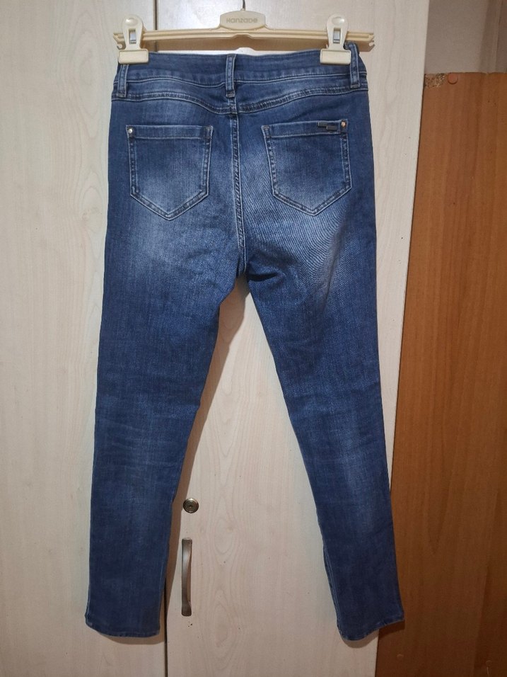 NetWork Kadın Lacivert Yırtık Detaylı Jean - Görsel 4