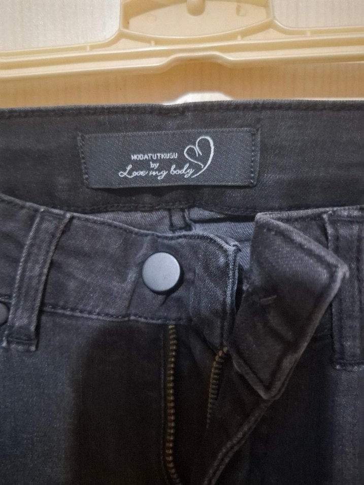 Siyah Kadın Denim Normal Kesim Kot Pantolon - Görsel 3