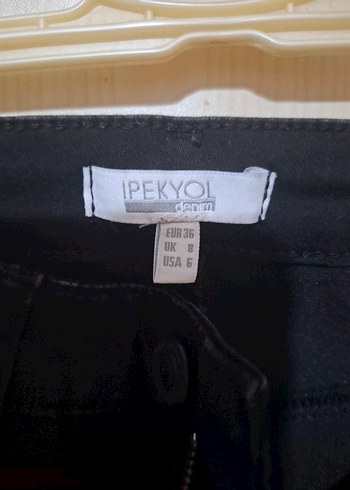 Siyah Kemerli Kadın Denim Pantolon - Görsel 2