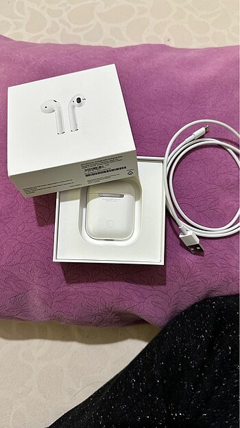 Apple airpods