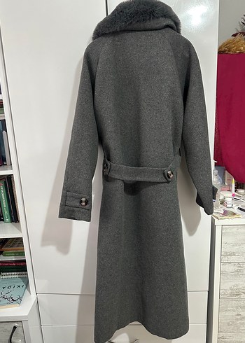 Gri Uzun Yün Kadın Kaban - Görsel 4