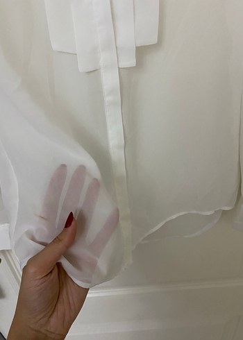 Beyaz Hakim Yaka Uzun Kollu Transparan Tül Gömlek - Görsel 5