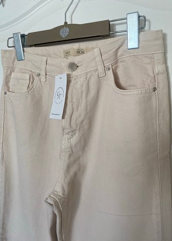 Bej Krem Kadın Rahat Kesim Mom Jean - Görsel 2