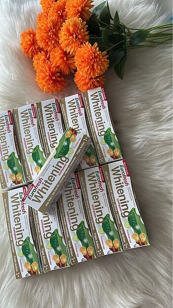 Farmasi diş macunu