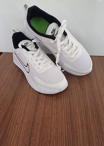 Diğer Nike Beyaz Erkek Spor Ayakkabı