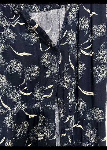 Düğmeli V Yakalı Lacivert Kadın Elbise pamuklu diz üstü midi - Görsel 3