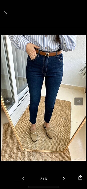 Kesik paça momfit boyfit Mavi lacivert pantolon likralı mom