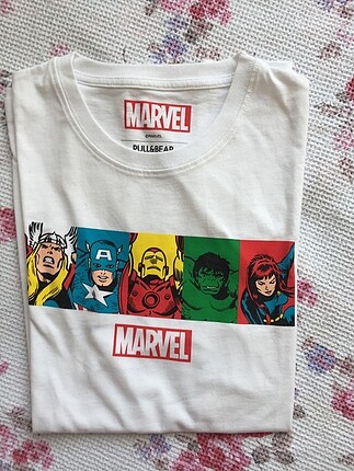 Pull&bear Marvel Tshirt