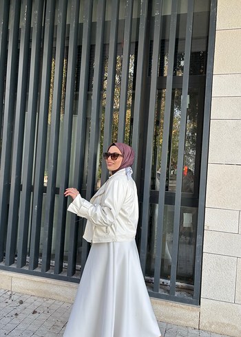 Şeffaf Beyaz Uzun Kadın Ceket - Görsel 2