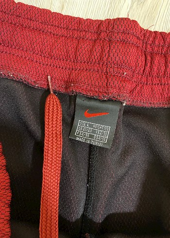 l Beden kırmızı Renk Kırmızı Nike Spor Şort
