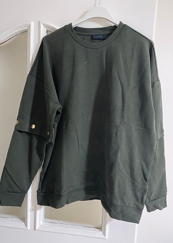 Düğmeli Salaş Kesim Kadın Sweatshirt