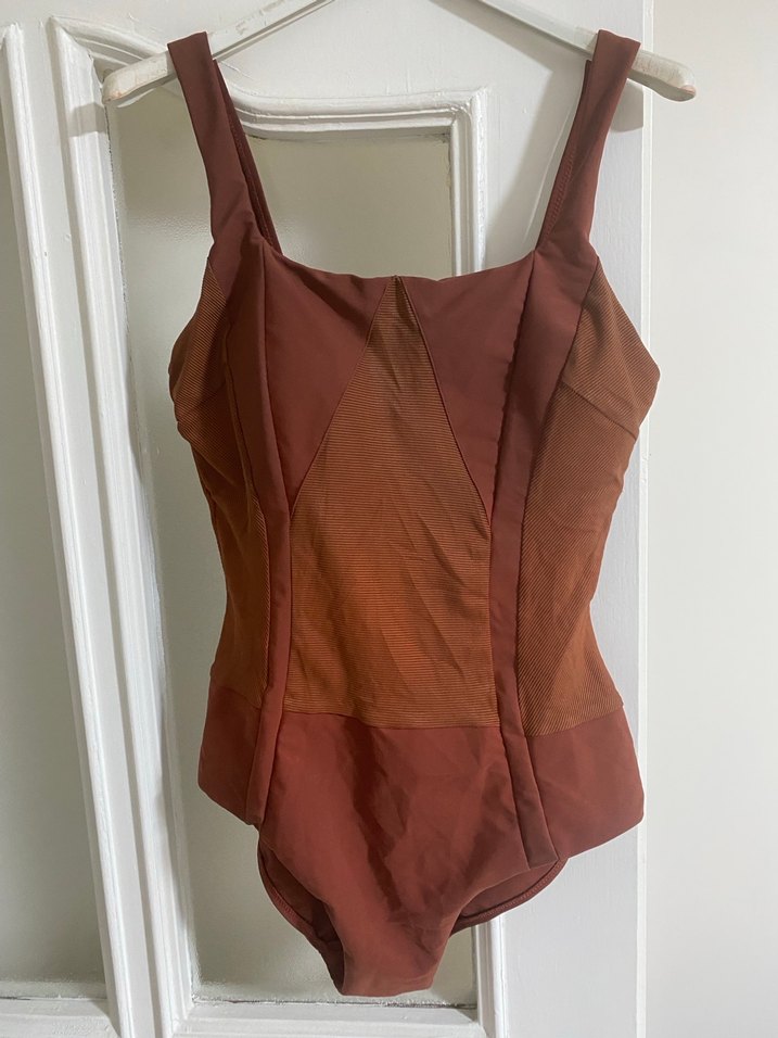 Kırmızı Çizgili İnce Askılı Kadın Mayo - Görsel 4