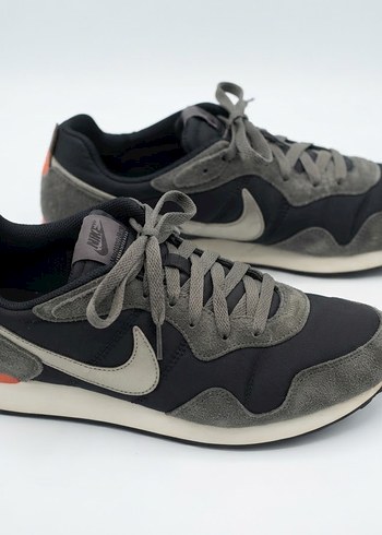 Nike Siyah Gri Suet Sneaker