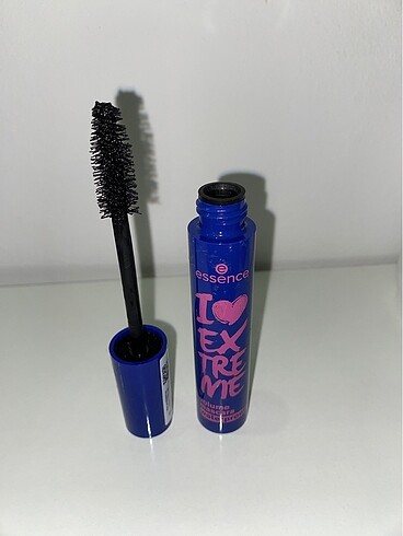 I Love Extreme Suya Dayanıklı Maskara Essence