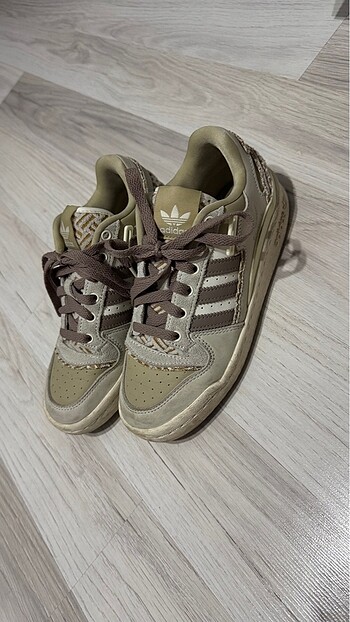 Adidas Adidas spor ayakkabısı