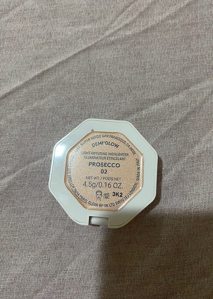 Fenty aydınlatıcı - Görsel 3