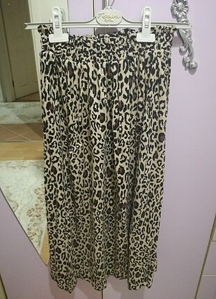 Leopar desenli etek