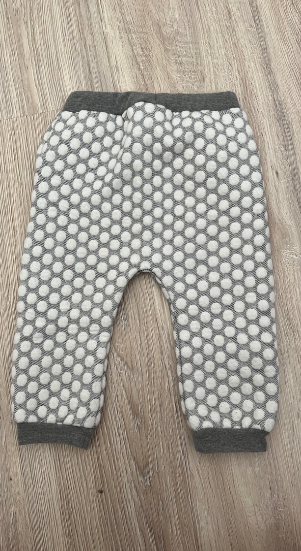 Gri Puantiyeli Örgü Erkek Bebek Takımı - Görsel 5