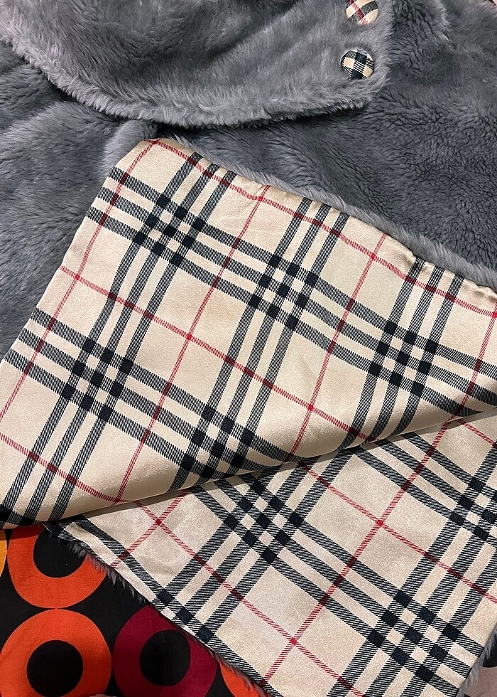 Burberry kürk panço - Görsel 2