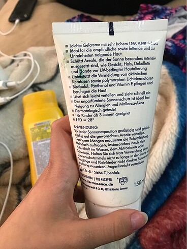  Beden Dermasence Güneş kremi spf 50