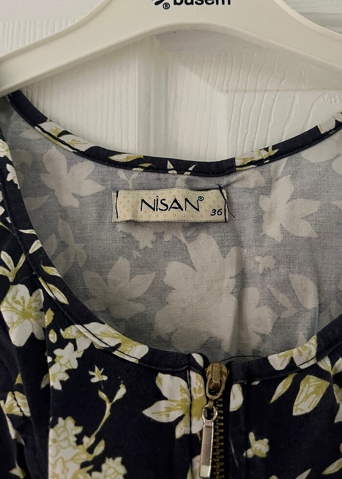 Çiçekli elbise - Görsel 2