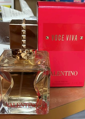 Beden Renk Valentino Voce Viva 50 ml Kadın Parfümü