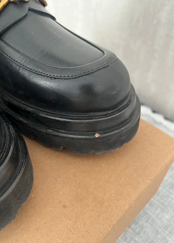 Beymen Club Siyah Zincir Detaylı Kadın Deri Bot - Görsel 6