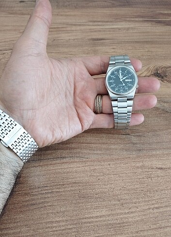 Seiko military 7s26 makine