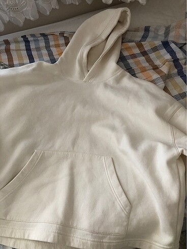 Krem rengi sweat