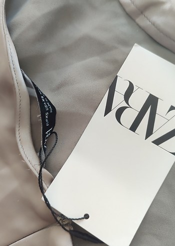 xs Beden beyaz Renk zara vizon saten elbise