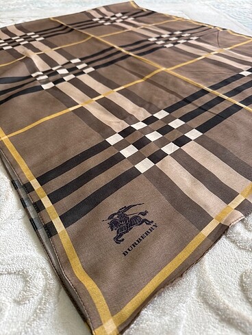 Burbery soft şal