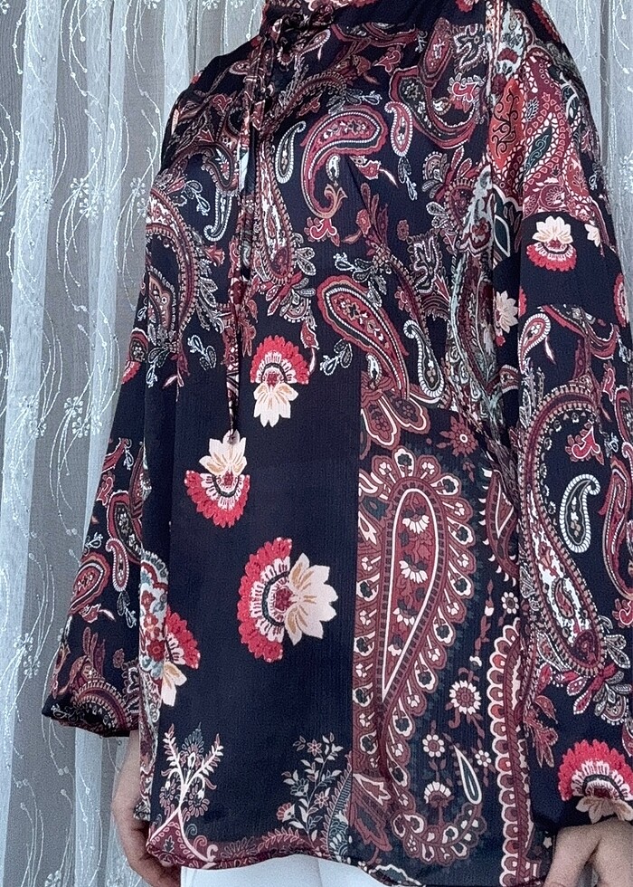 Kadriye Baştürk Saten Gömlek - Görsel 3