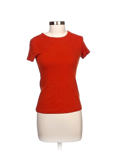 H&M T-shirt %70 İndirimli.