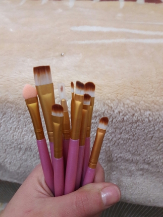 makyaj fircasi far eyeliner kaş fircalari 