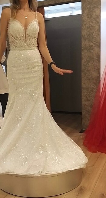 Demonteli balık gelinlik - Görsel 4