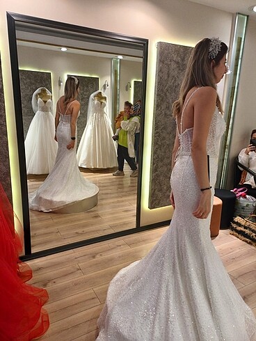 Demonteli balık gelinlik - Görsel 5