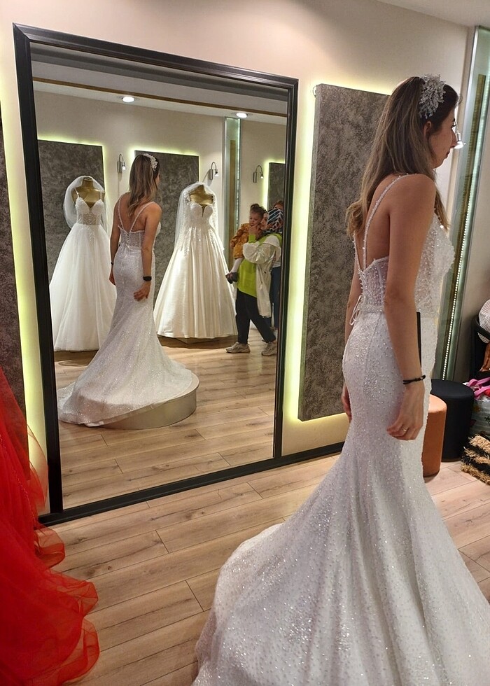 Demonteli balık gelinlik - Görsel 5