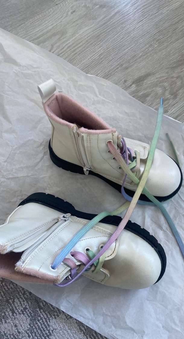 Kız çocuk bot - Görsel 2