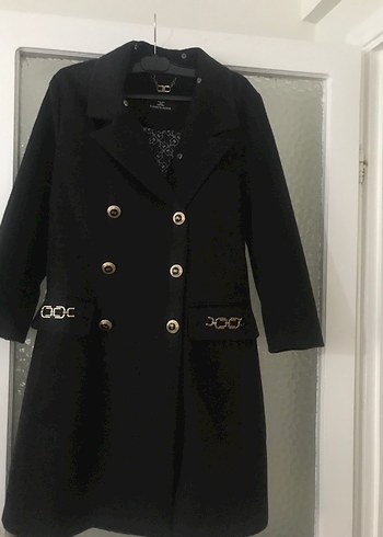 Kürk Yaka Siyah Kaban - Görsel 2