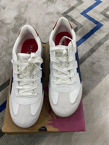 Sıfır orijinal skechers