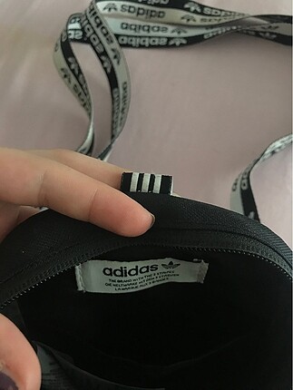  Beden siyah Renk Orijinal Adidas Çanta