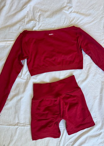 s Beden dossha it girl bordo crop