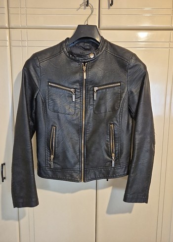 Kadın Siyah Deri Biker Ceket