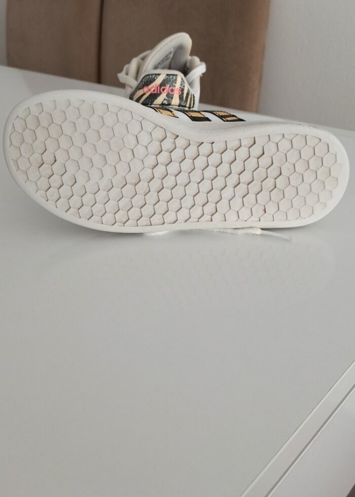 31 no. ADİDAS Çocuk Ayakkabı  - Görsel 5