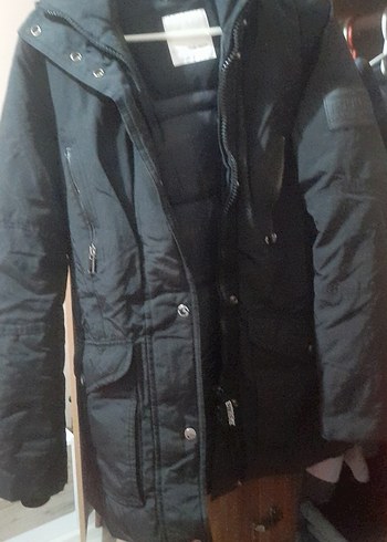 Siyah Tokalı Kadın Kışlık Mont - Görsel 2