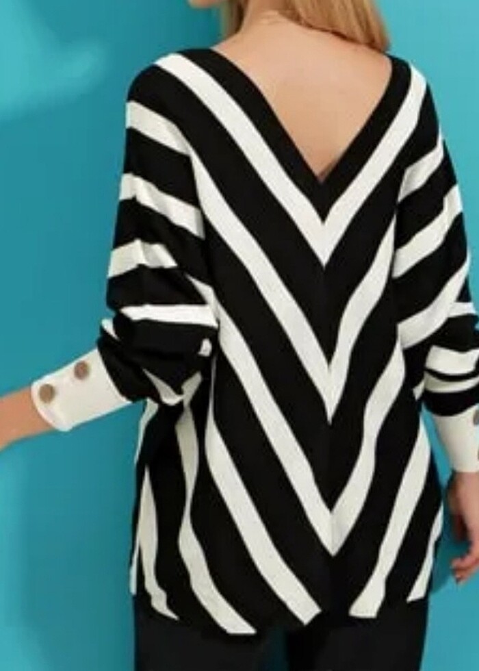 Kadın v yaka kazak  - Görsel 2