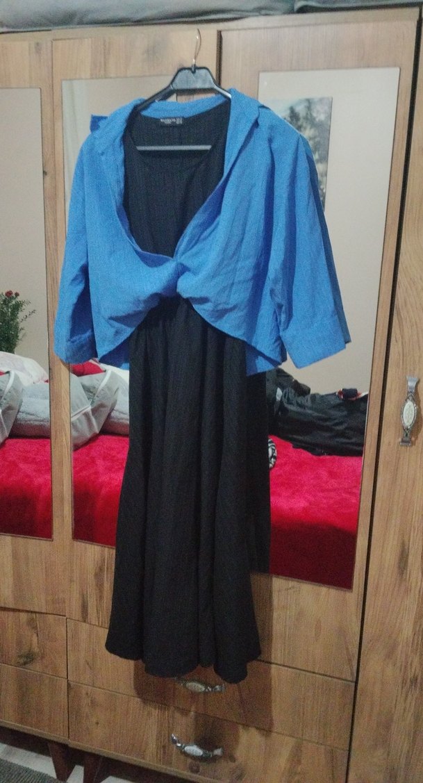 Straplez Mavi Uzun Kollu elbıse - Görsel 3