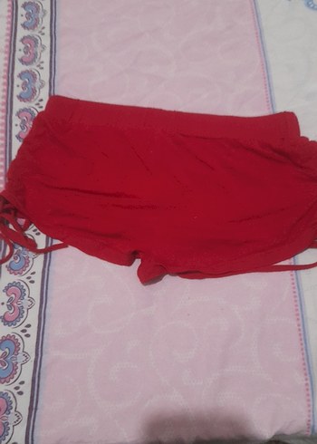 Kırmızı Mini Elastik Hamile Şortu - Görsel 3