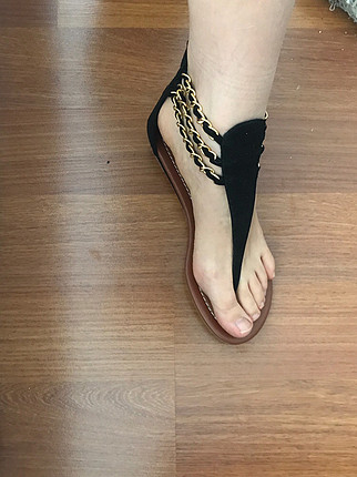 Helenistik parmak arası sandalet 