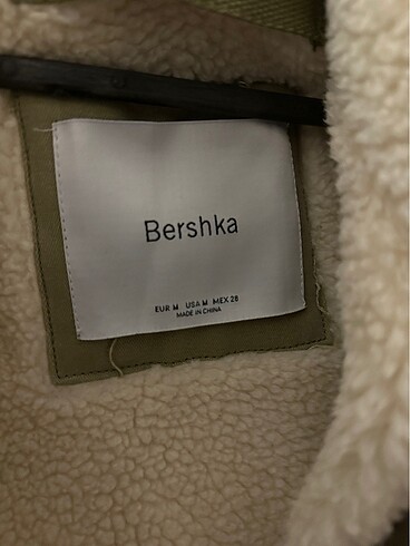 Bershka Suni yünlü astarlı denim parka